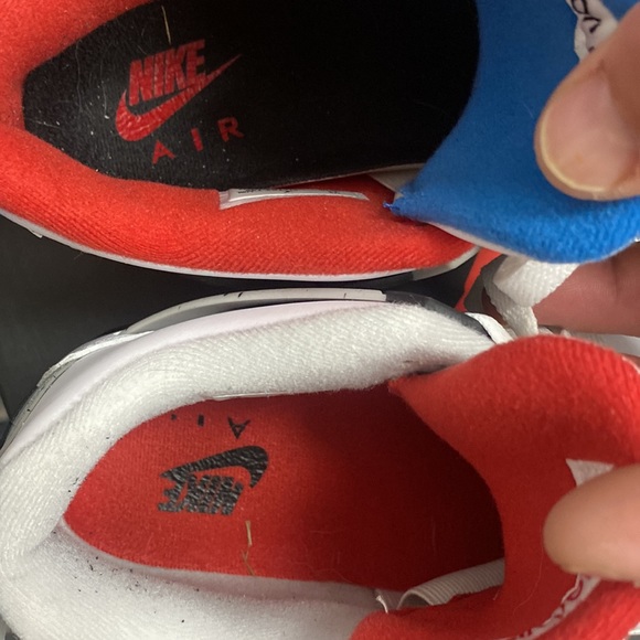 Jordan 4 ( Pending for TONY 2 soles ) - Picture 6 of 8